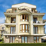Royal Bay - Private - Bsr - 6 Apartament *